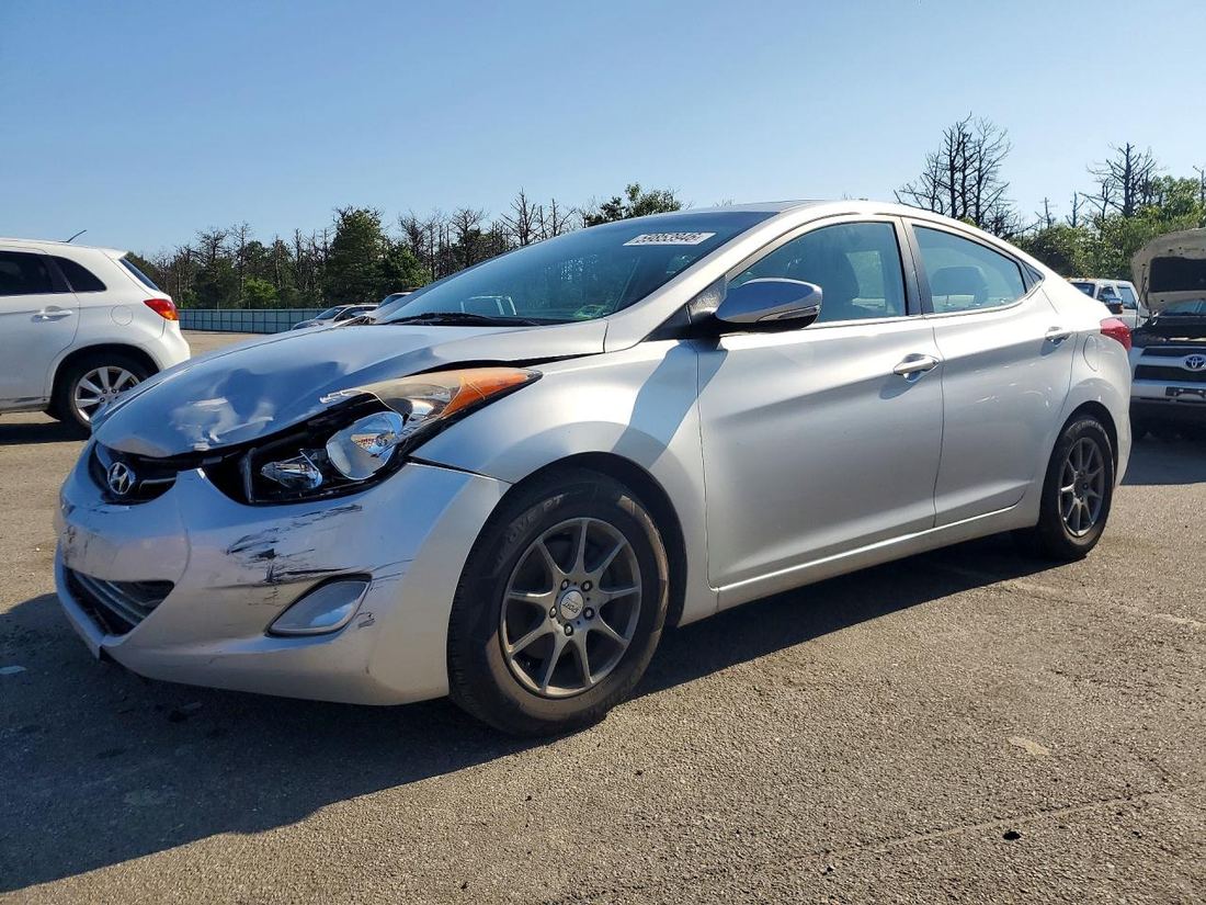 2012 HYUNDAI ELANTRA