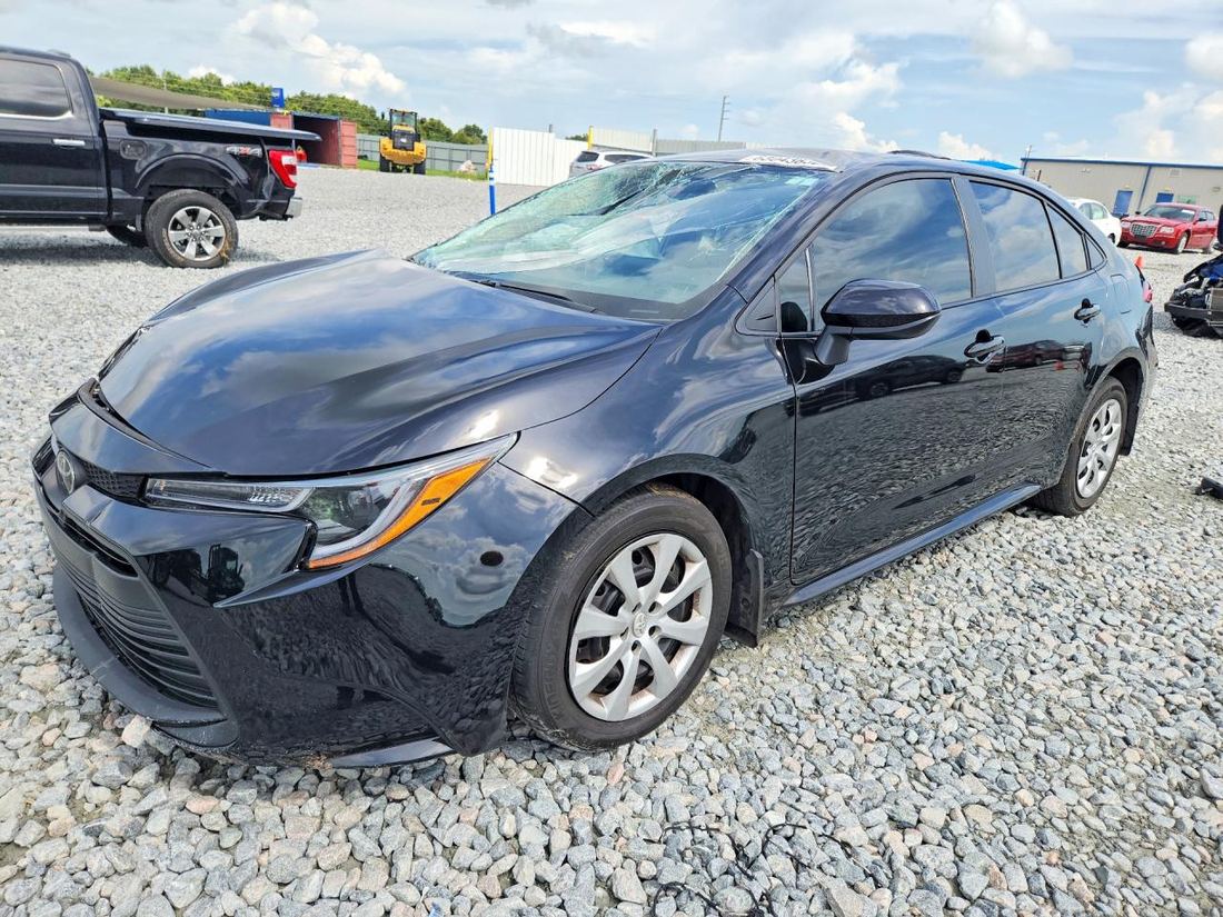 2025 TOYOTA COROLLA