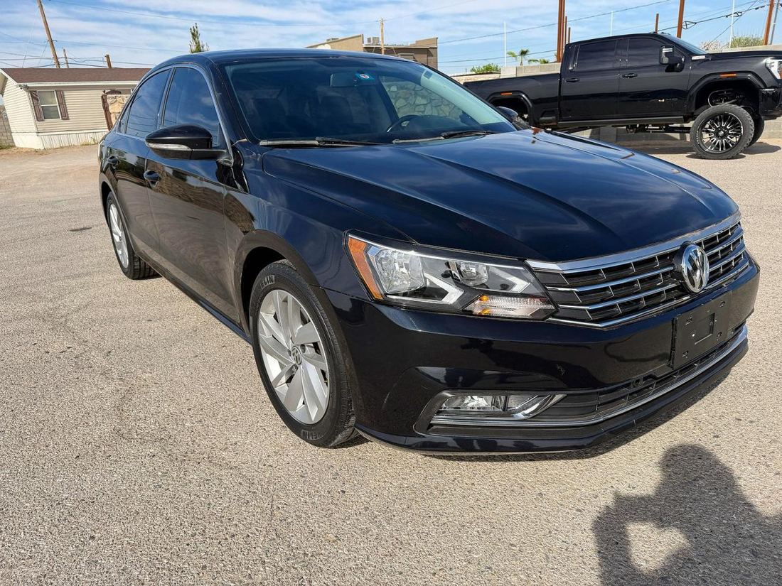 2018 VOLKSWAGEN PASSAT
