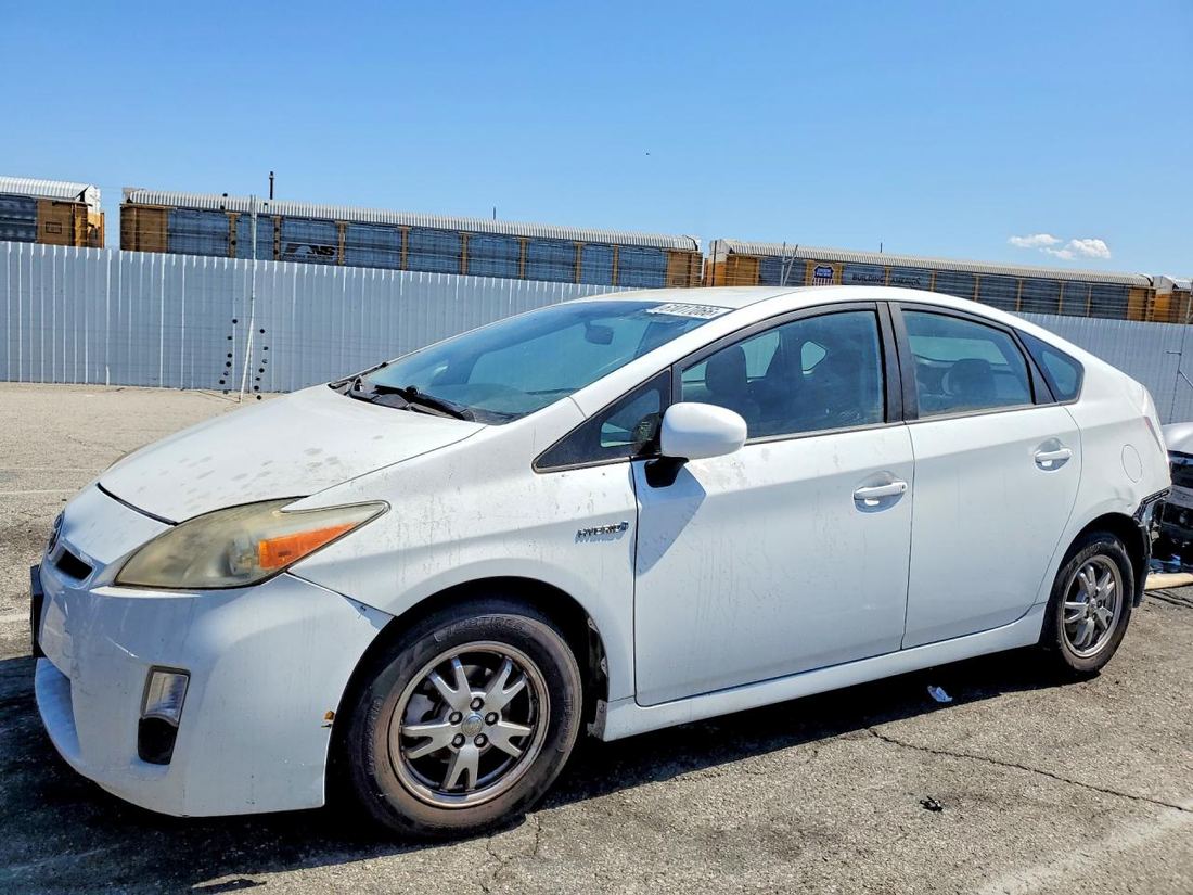 2010 TOYOTA PRIUS