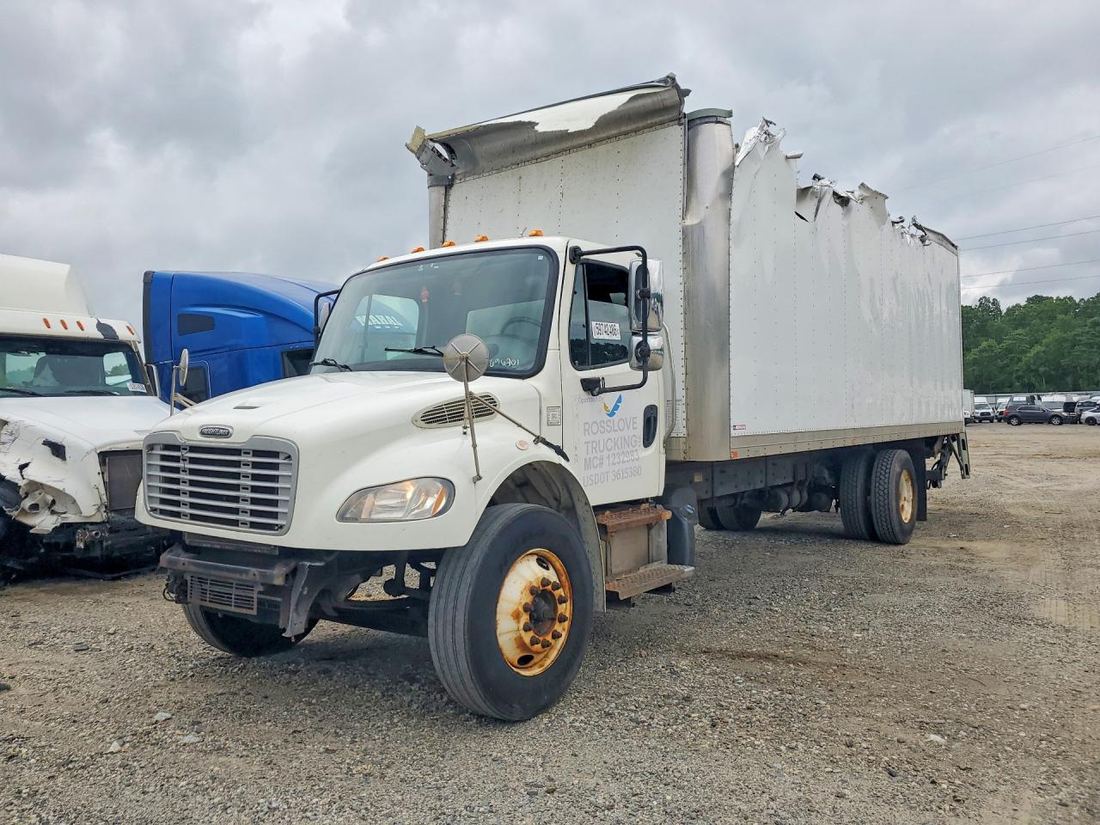 2015 FREIGHTLINER M2