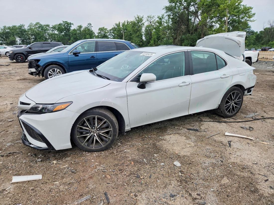 2024 TOYOTA CAMRY