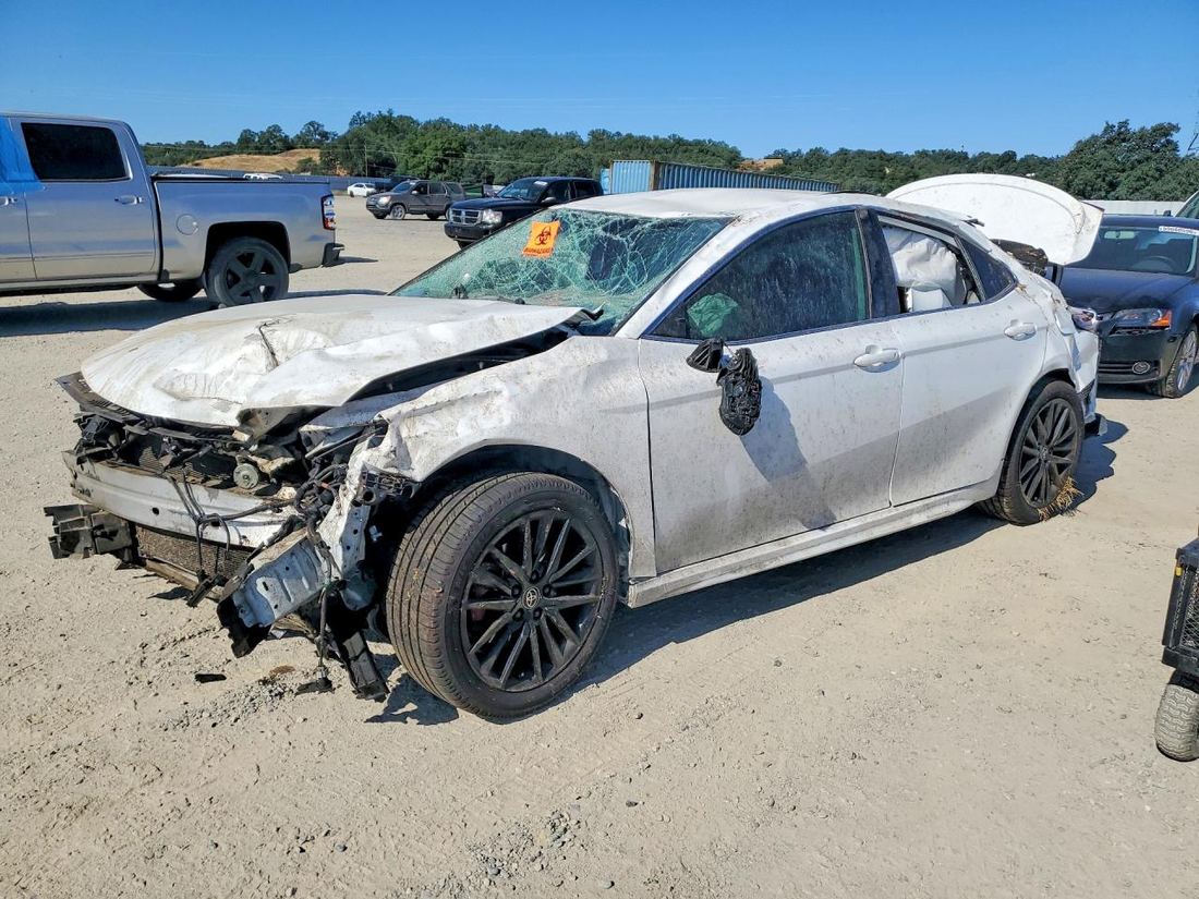 2021 TOYOTA CAMRY