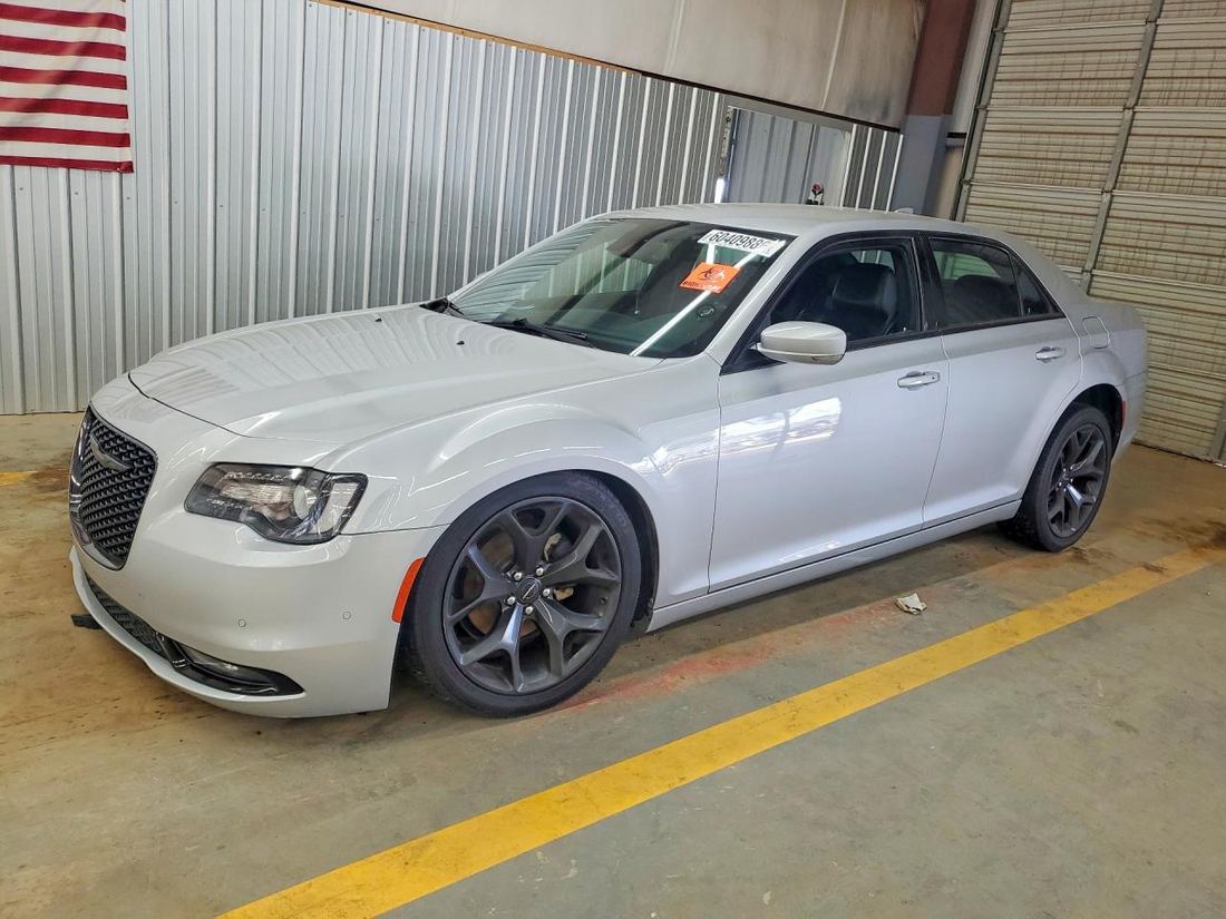 2021 CHRYSLER 300