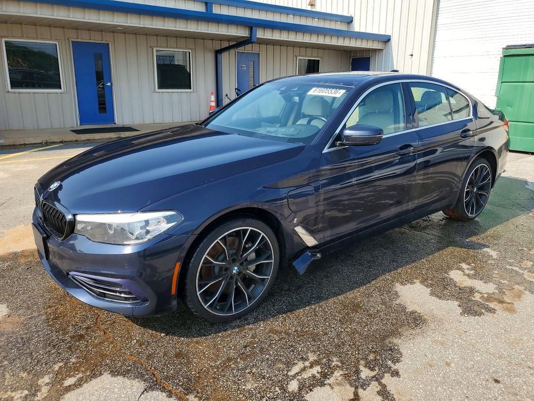 2019 BMW 530XE