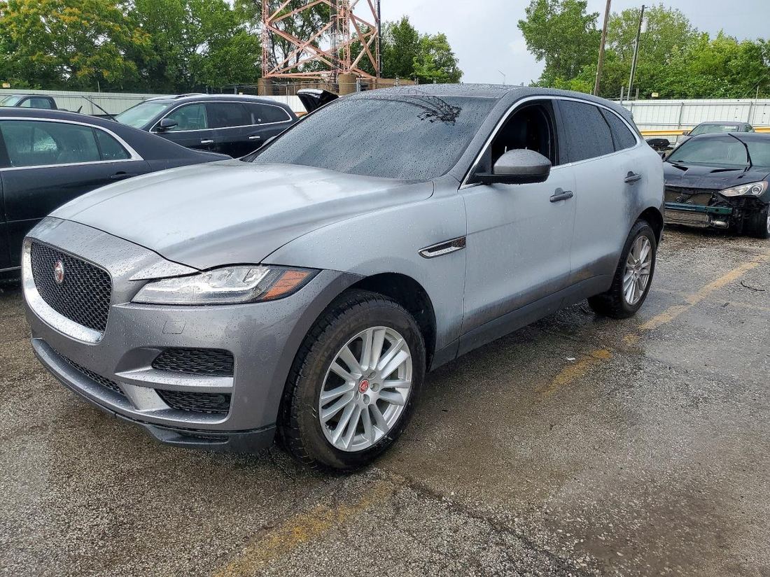 2017 JAGUAR F-PACE