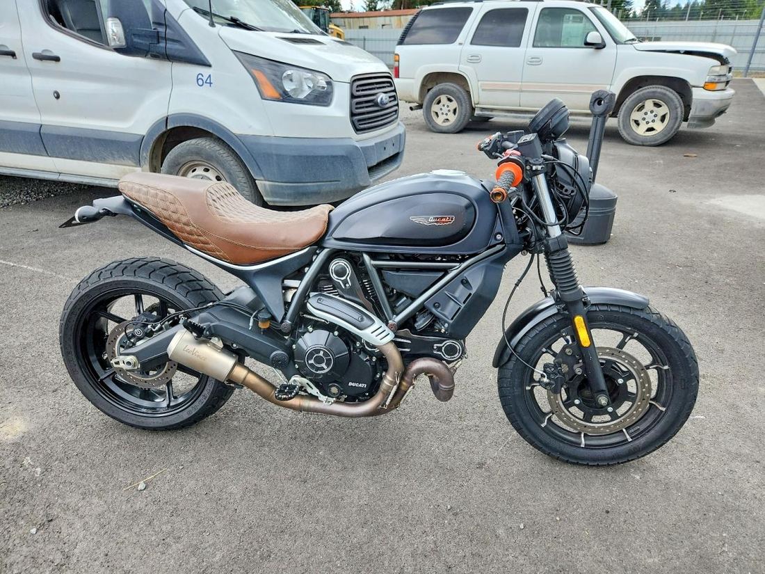 2022 DUCATI SCRAMBLER