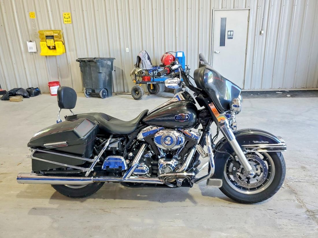 2008 HARLEY-DAVIDSON FLHTCUI