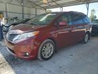 2014 TOYOTA SIENNA