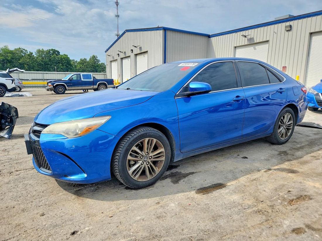 2017 TOYOTA CAMRY