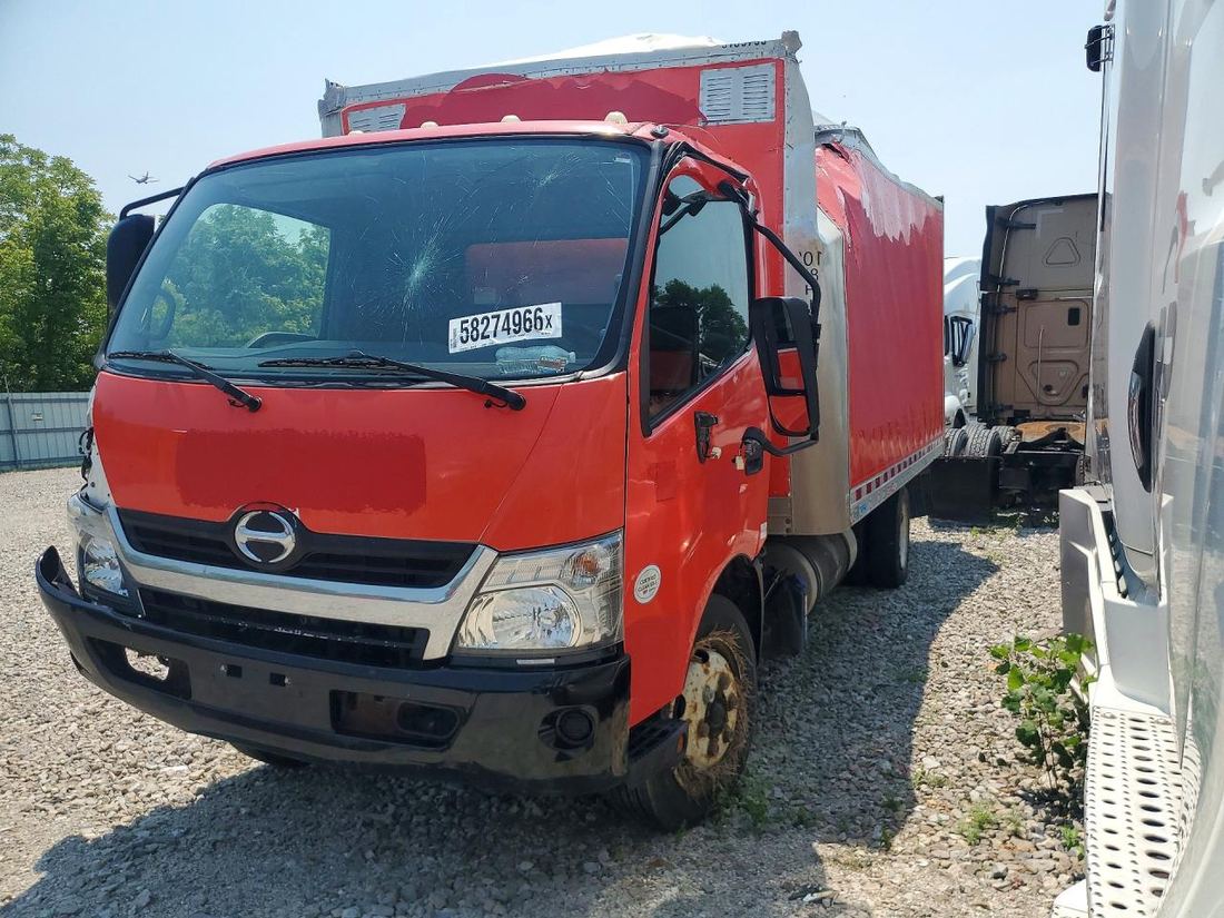 2018 HINO 195
