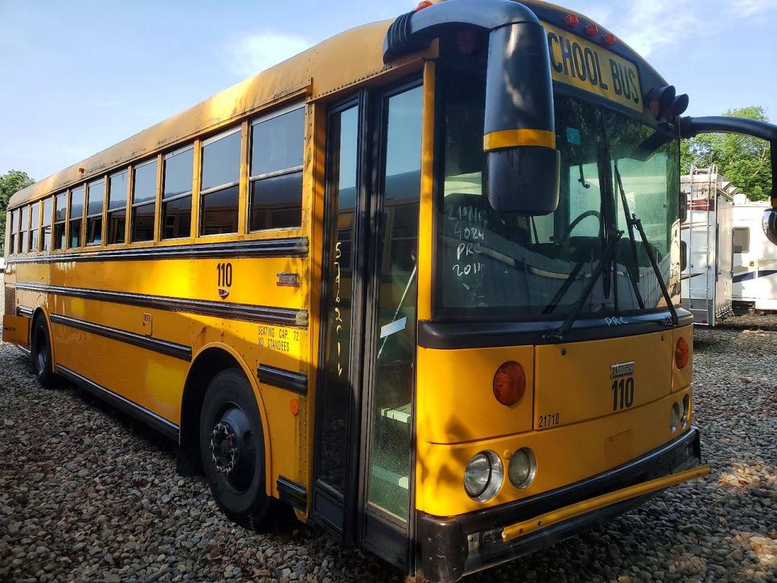 2012 THOMAS SAF-T-LINER C2