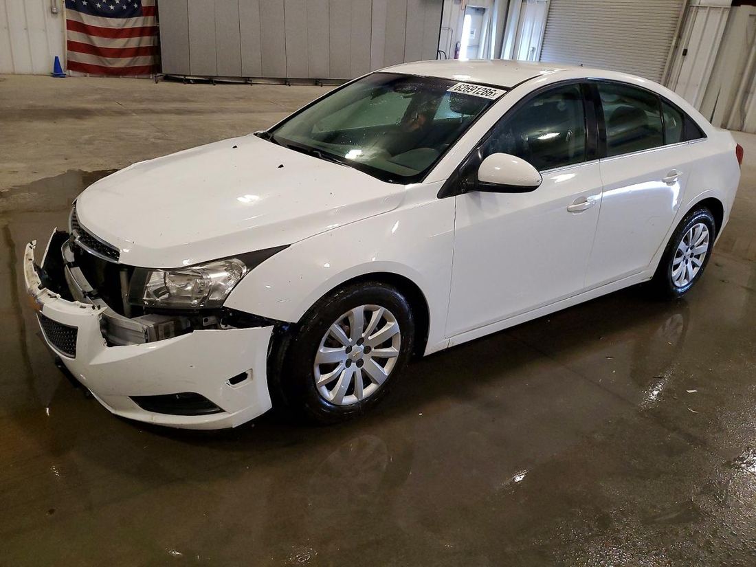 2011 CHEVROLET CRUZE