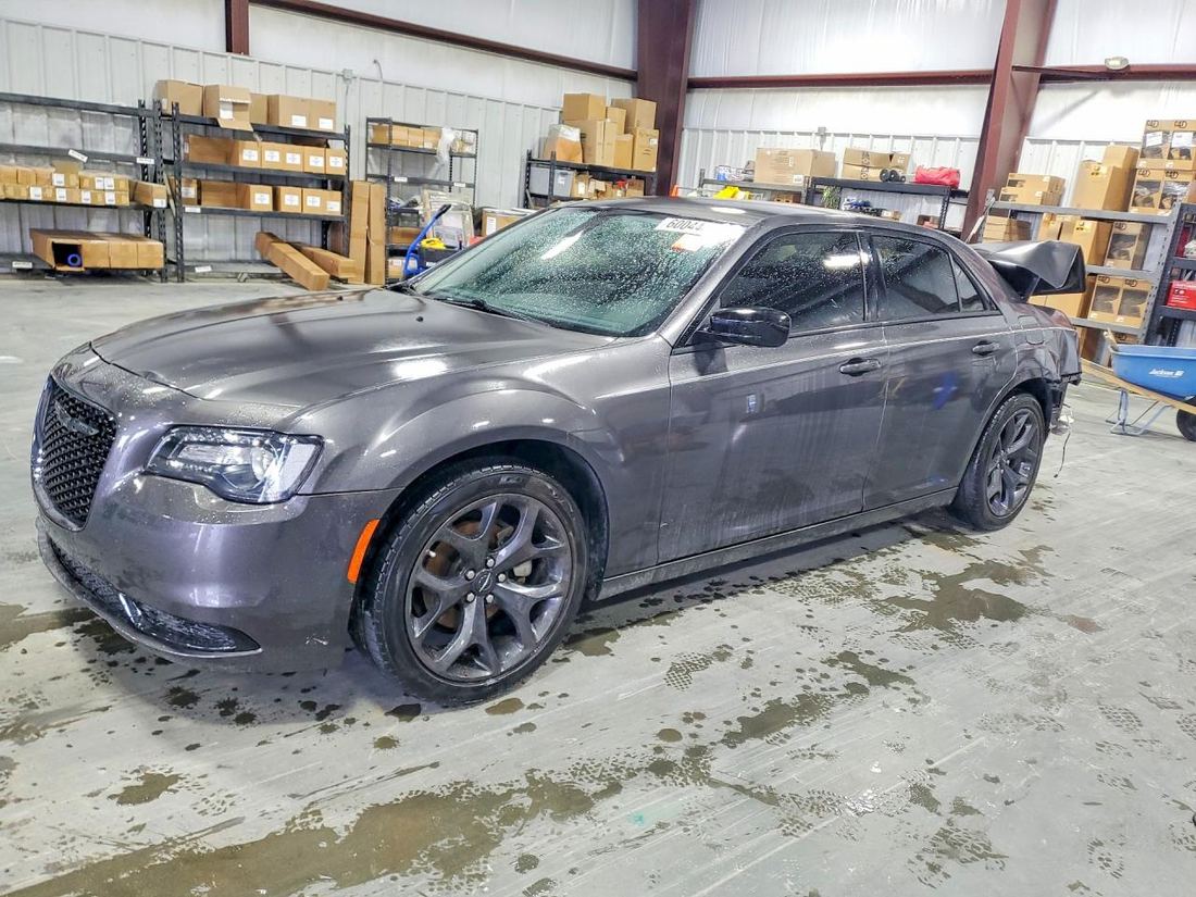 2023 CHRYSLER 300