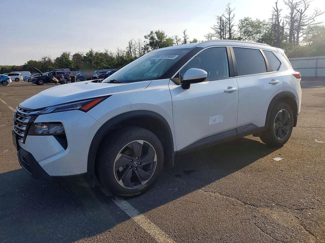 2024 NISSAN ROGUE