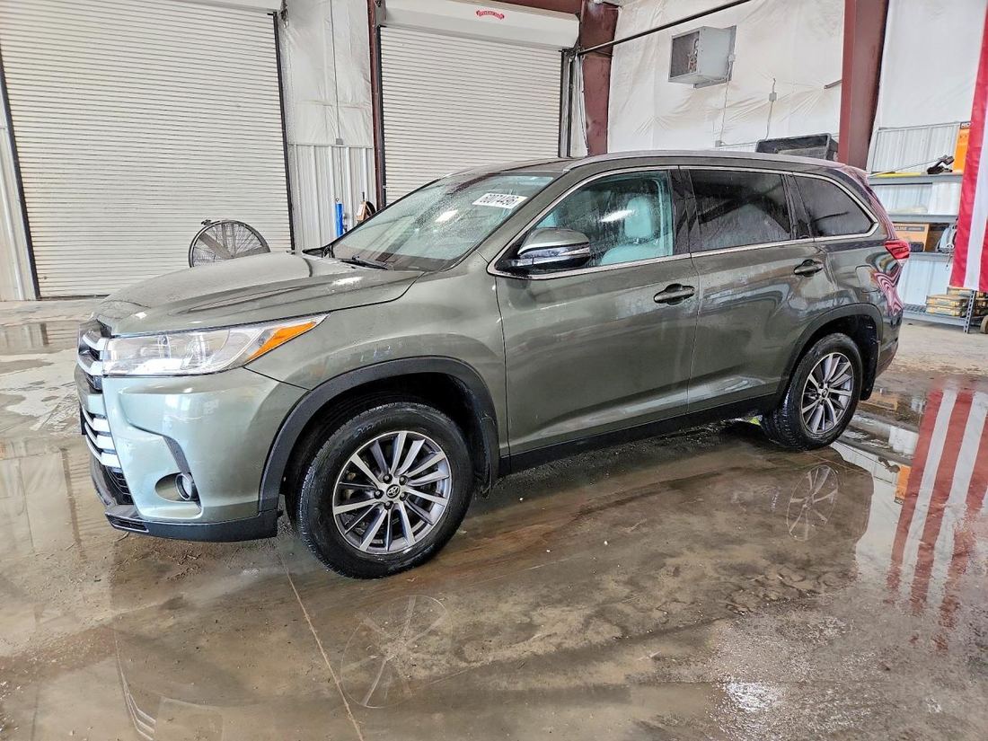 2019 TOYOTA HIGHLANDER