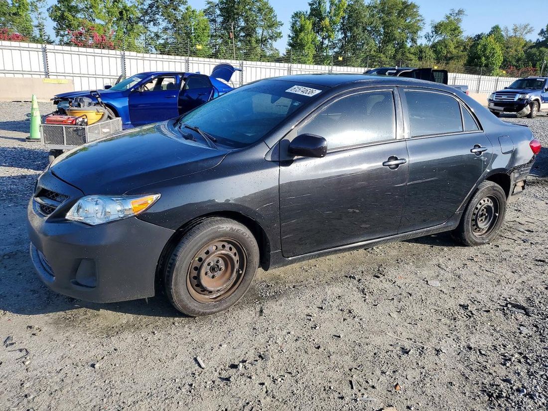 2011 TOYOTA COROLLA