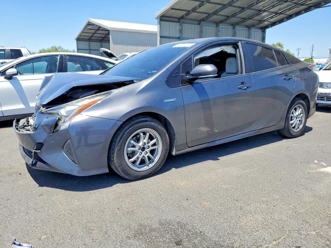 2016 TOYOTA PRIUS
