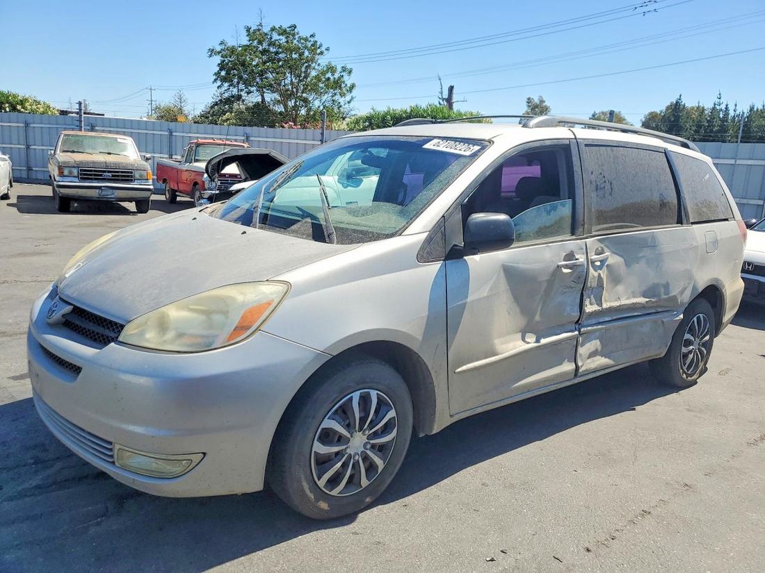2005 TOYOTA SIENNA
