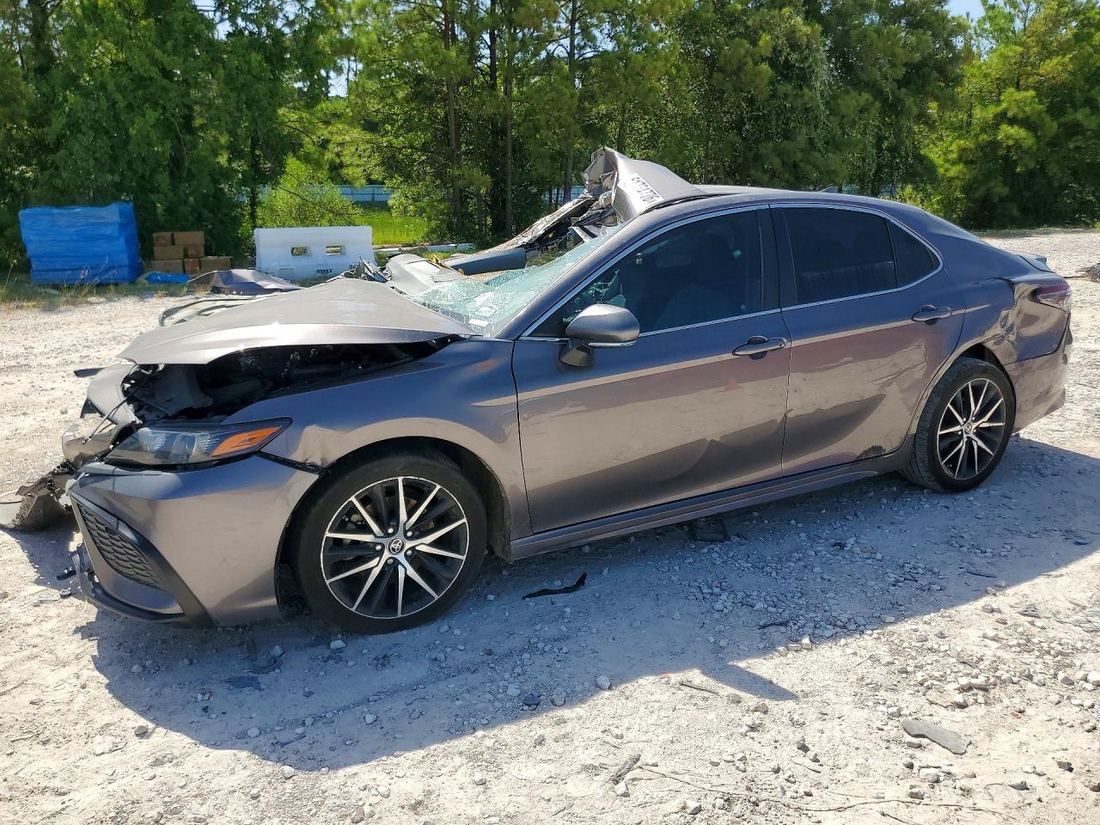 2022 TOYOTA CAMRY