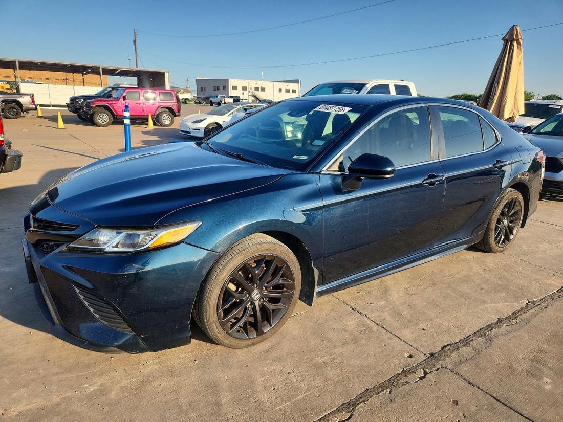 2019 TOYOTA CAMRY