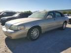 2004 LINCOLN TOWN CAR