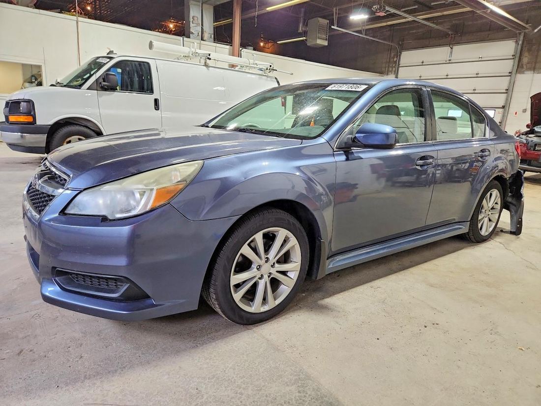 2013 SUBARU LEGACY