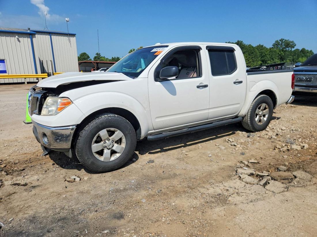 2011 NISSAN FRONTIER