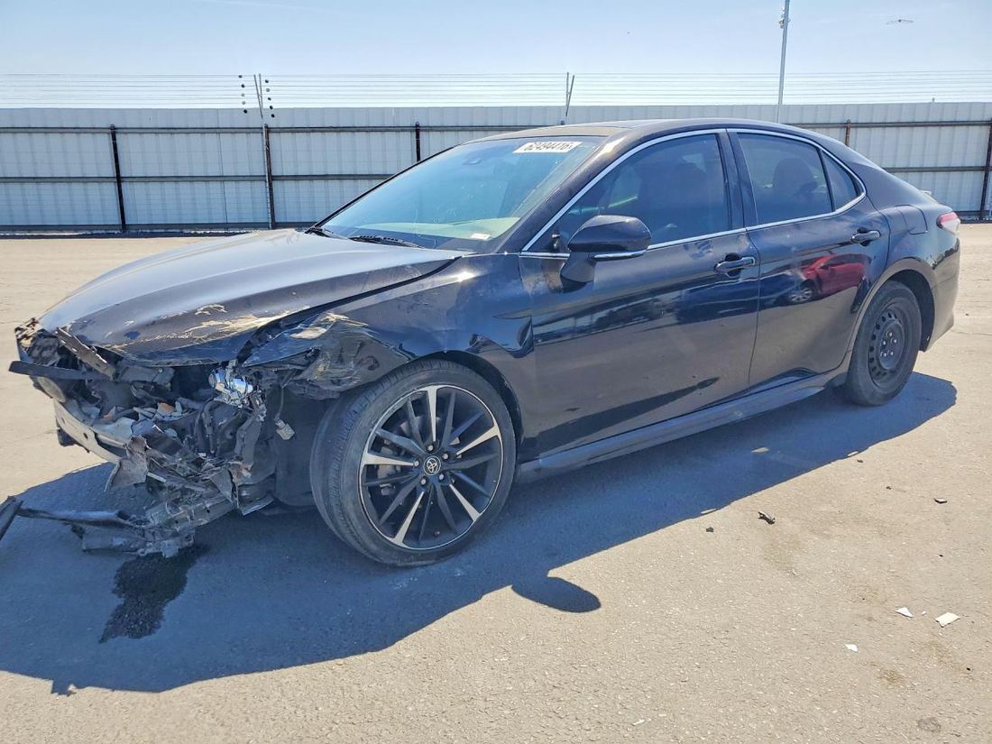 2019 TOYOTA CAMRY