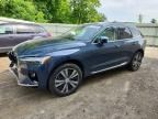 2022 VOLVO XC60