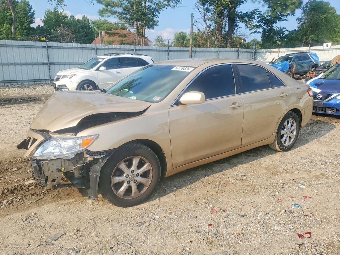 2011 TOYOTA CAMRY