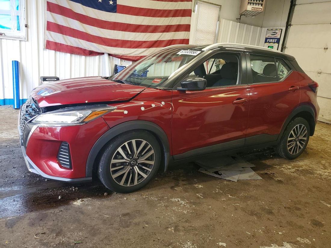 2022 NISSAN KICKS