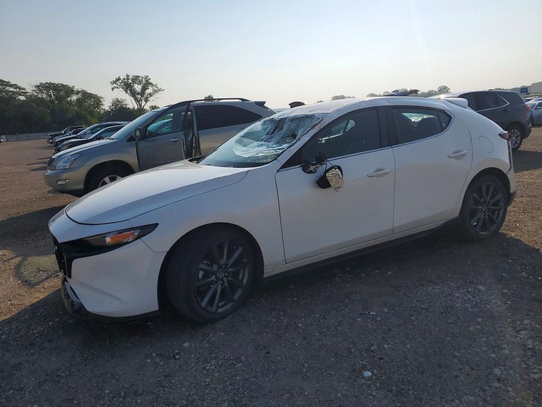 2020 MAZDA 3