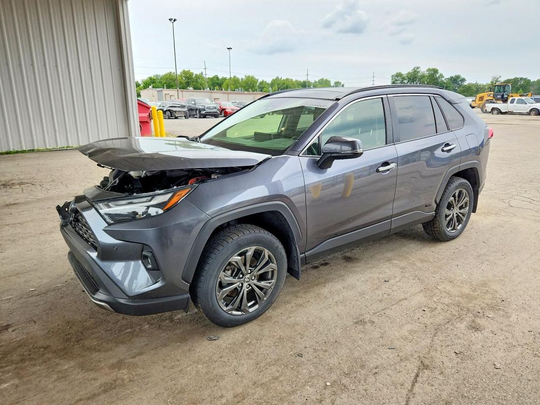 2022 TOYOTA RAV4