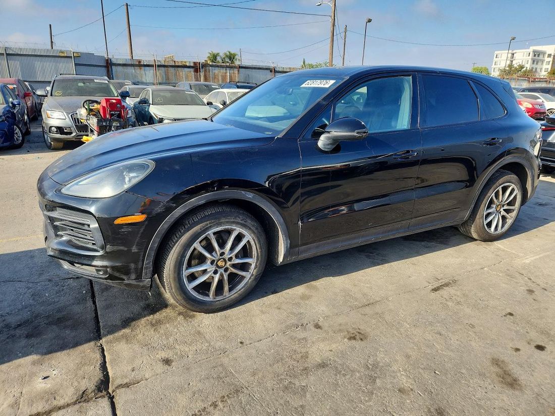 2019 PORSCHE CAYENNE