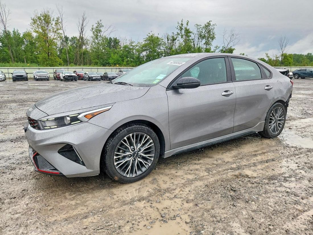 2023 KIA FORTE