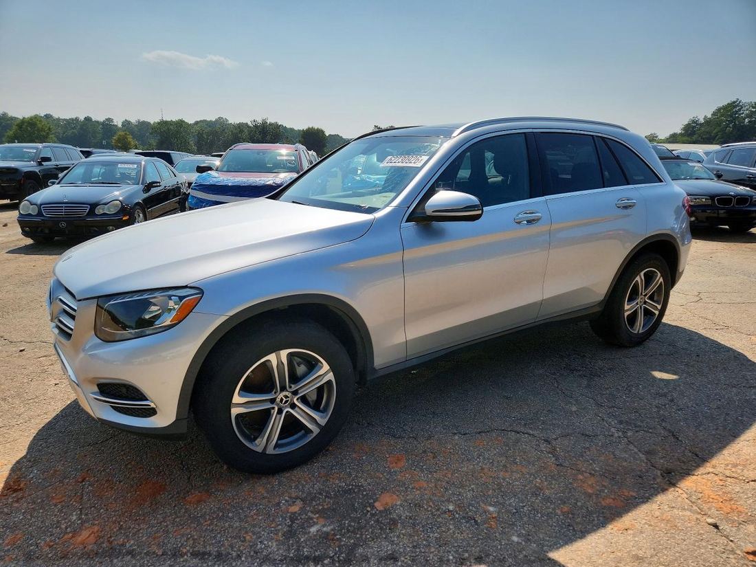 2017 MERCEDES-BENZ GLC