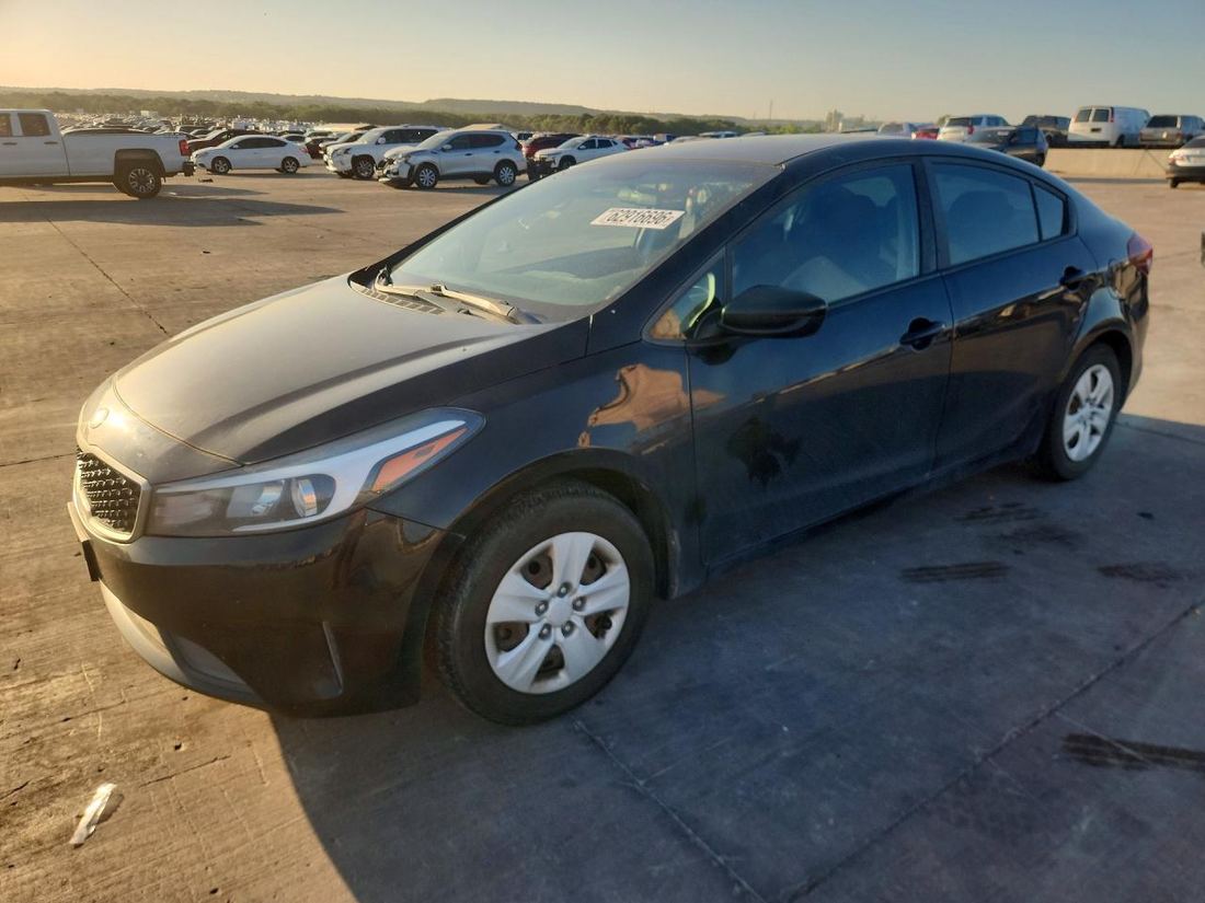 2017 KIA FORTE