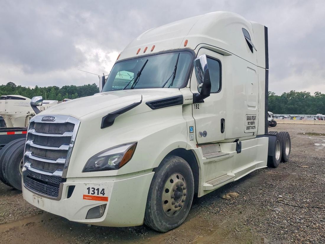 2019 FREIGHTLINER CASCADIA 126