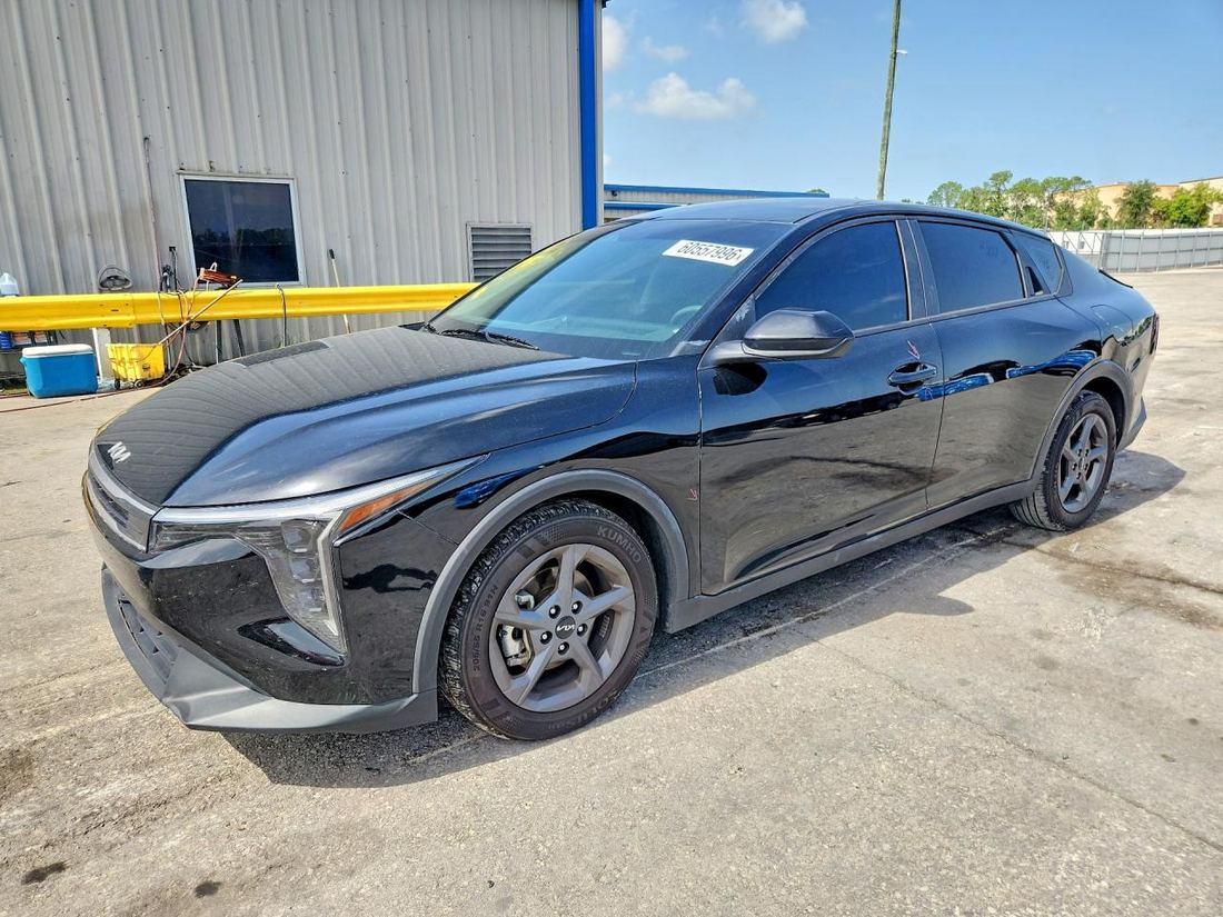 2025 KIA K4