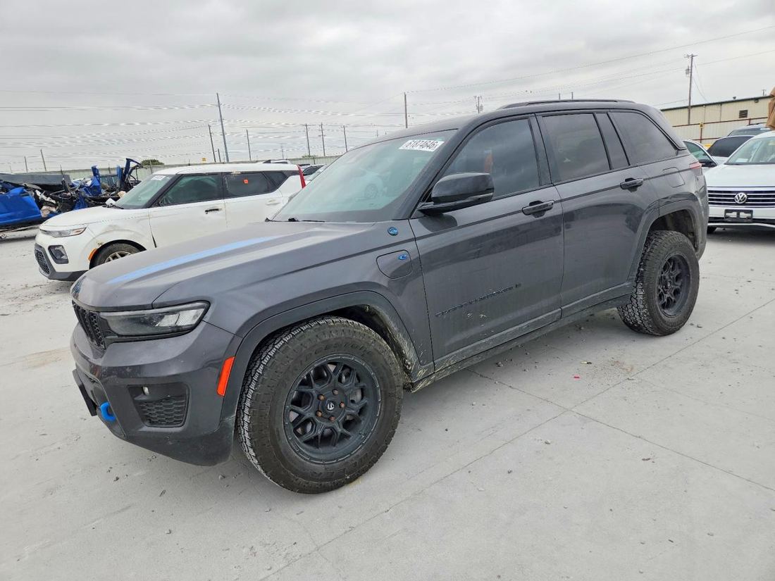 2022 JEEP GRAND CHEROKEE