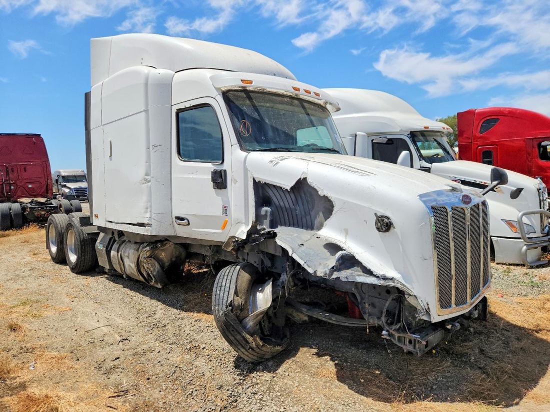 2018 PETERBILT 579