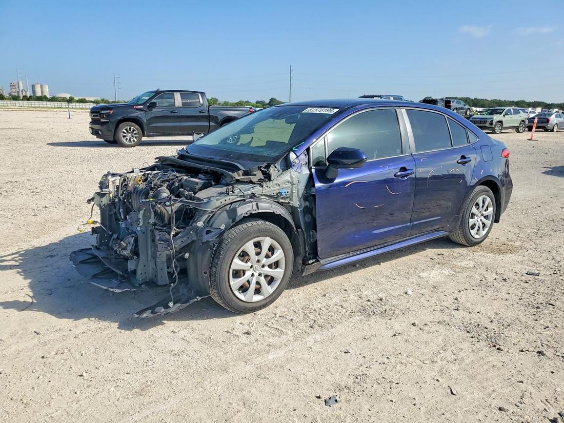 2022 TOYOTA COROLLA
