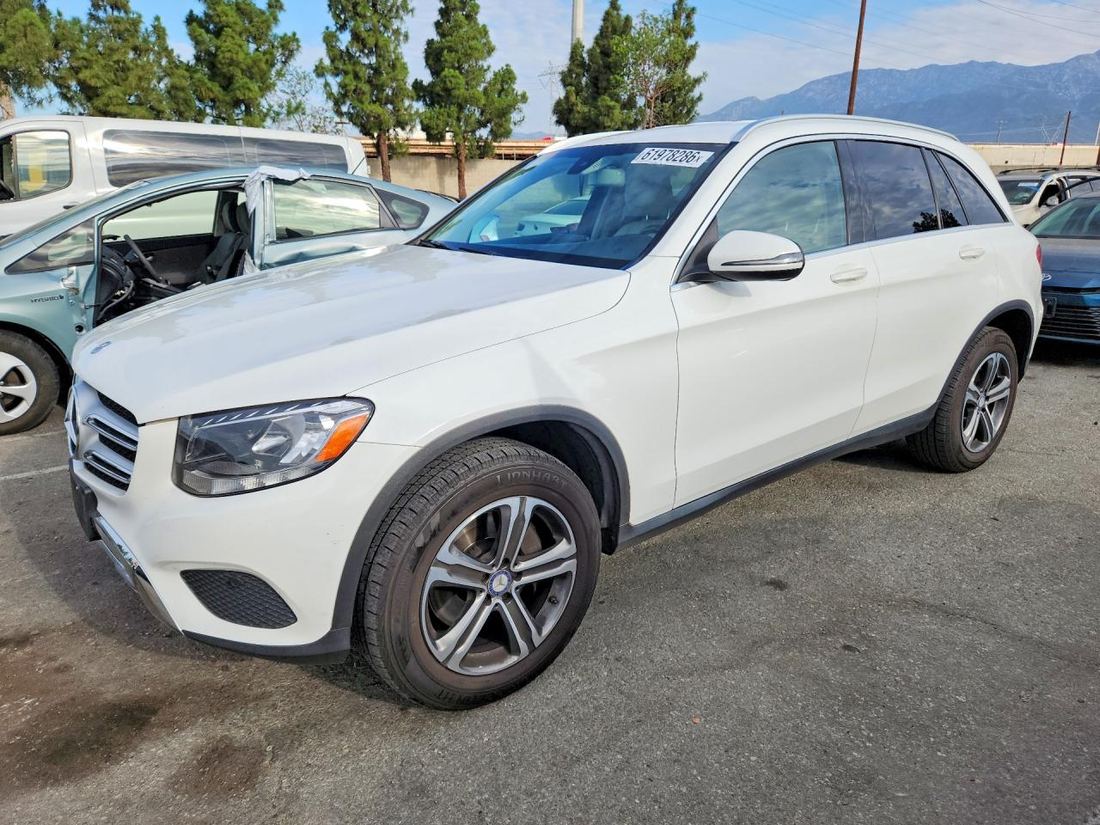 2016 MERCEDES-BENZ GLC