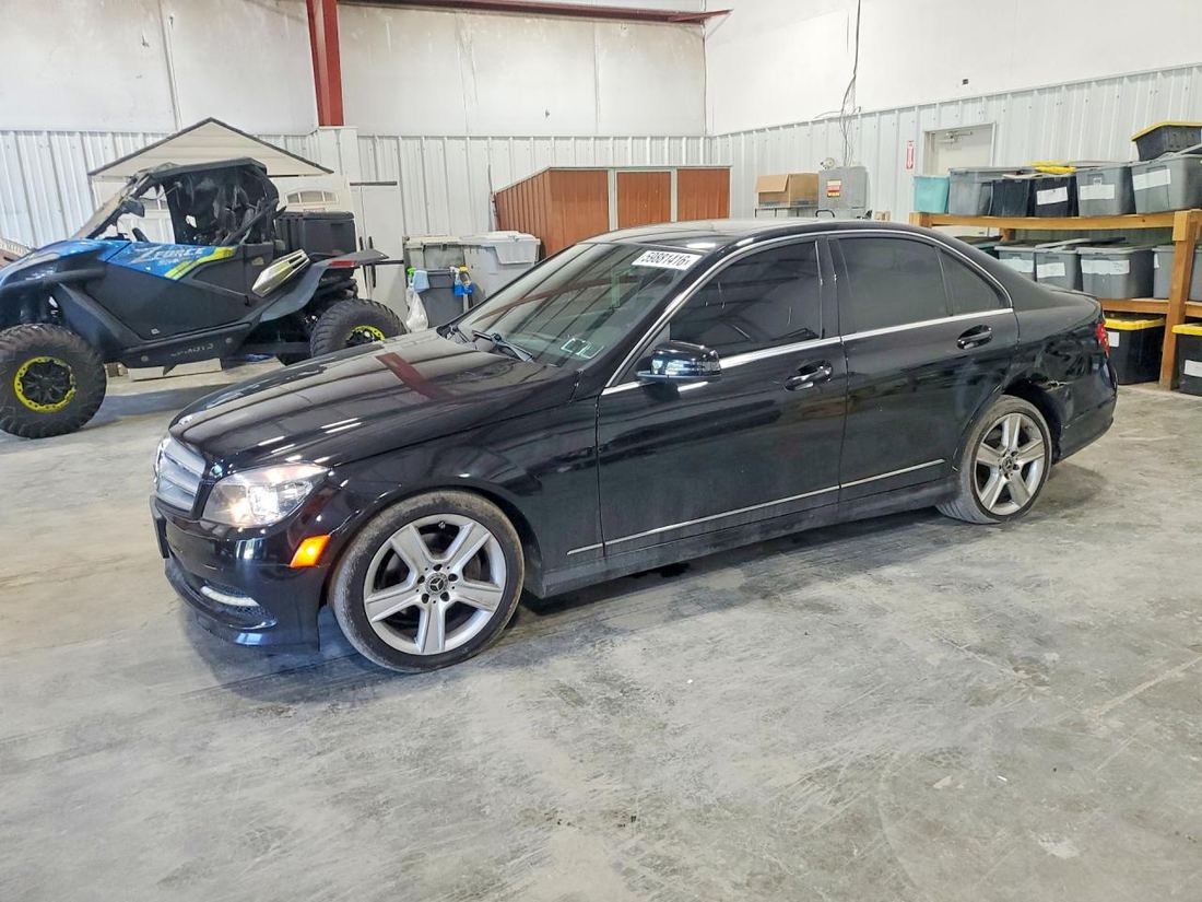 2011 MERCEDES-BENZ C