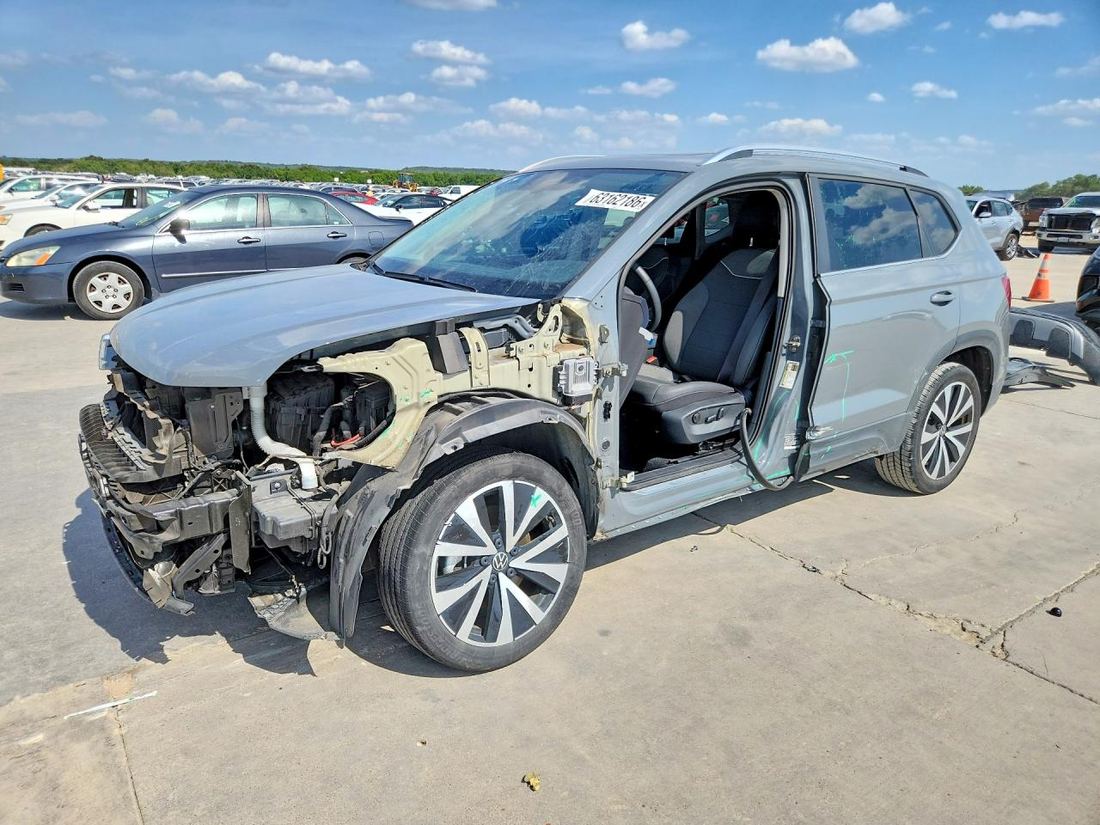 2023 VOLKSWAGEN TAOS