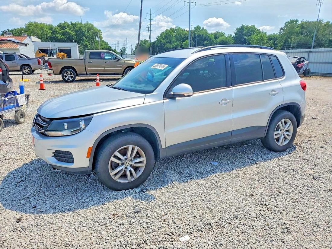 2017 VOLKSWAGEN TIGUAN