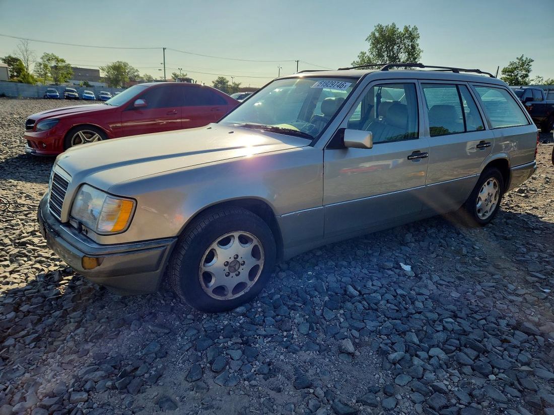 1995 MERCEDES-BENZ E