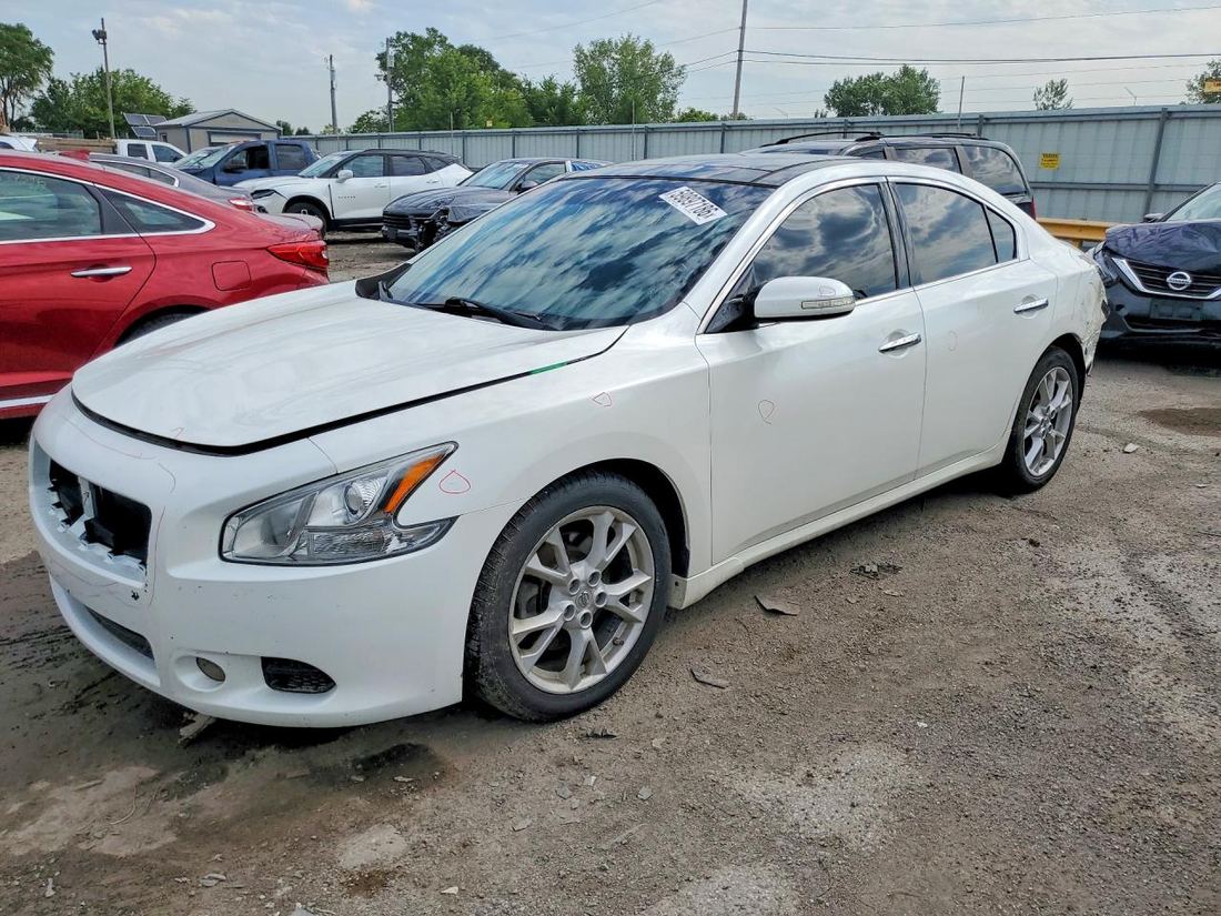 2014 NISSAN MAXIMA