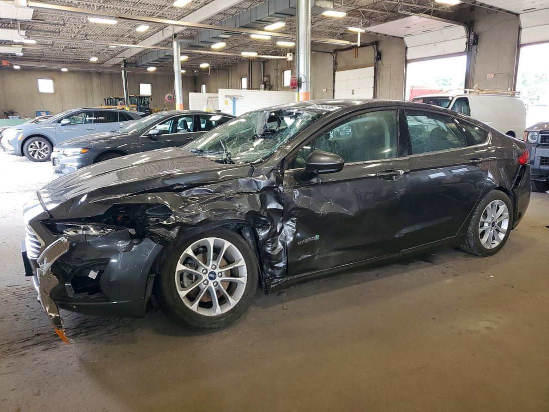 2019 FORD FUSION